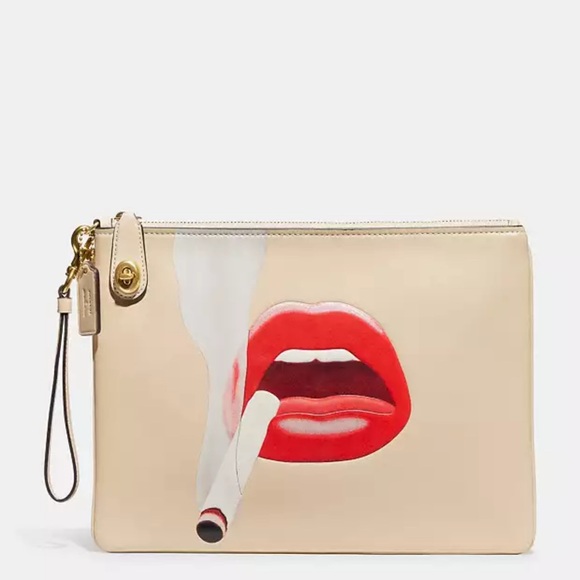 Coach LTD EDITION COACH X TOM WESSELMANN TURNLOCK WRISTLET LIPS IVORY CA221 - Picture 1 of 12